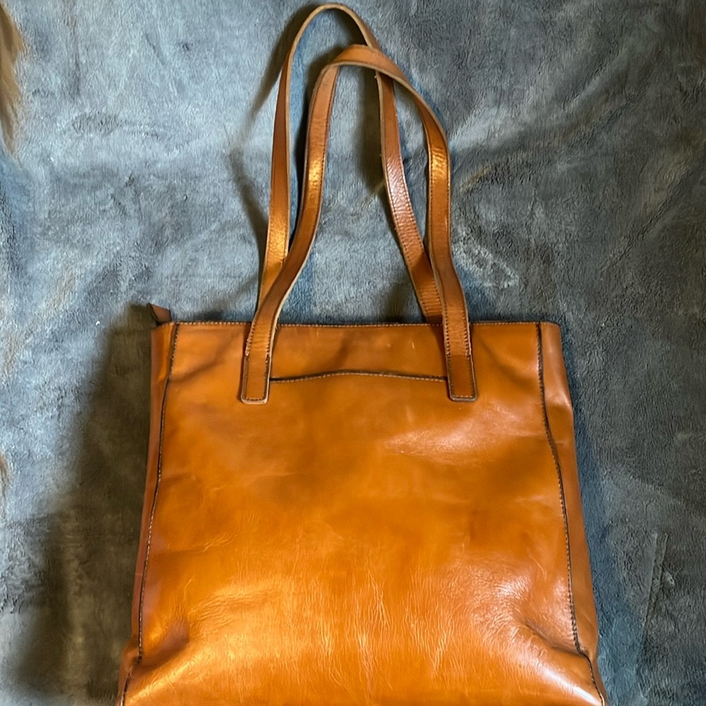 Patricia Nash Tote